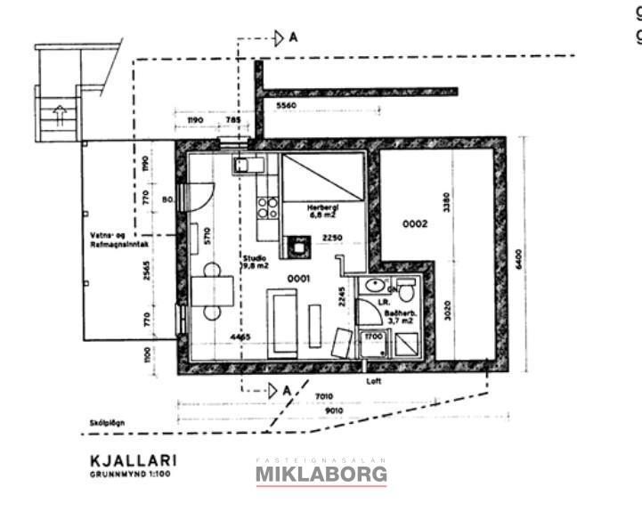 kjallari.jpg