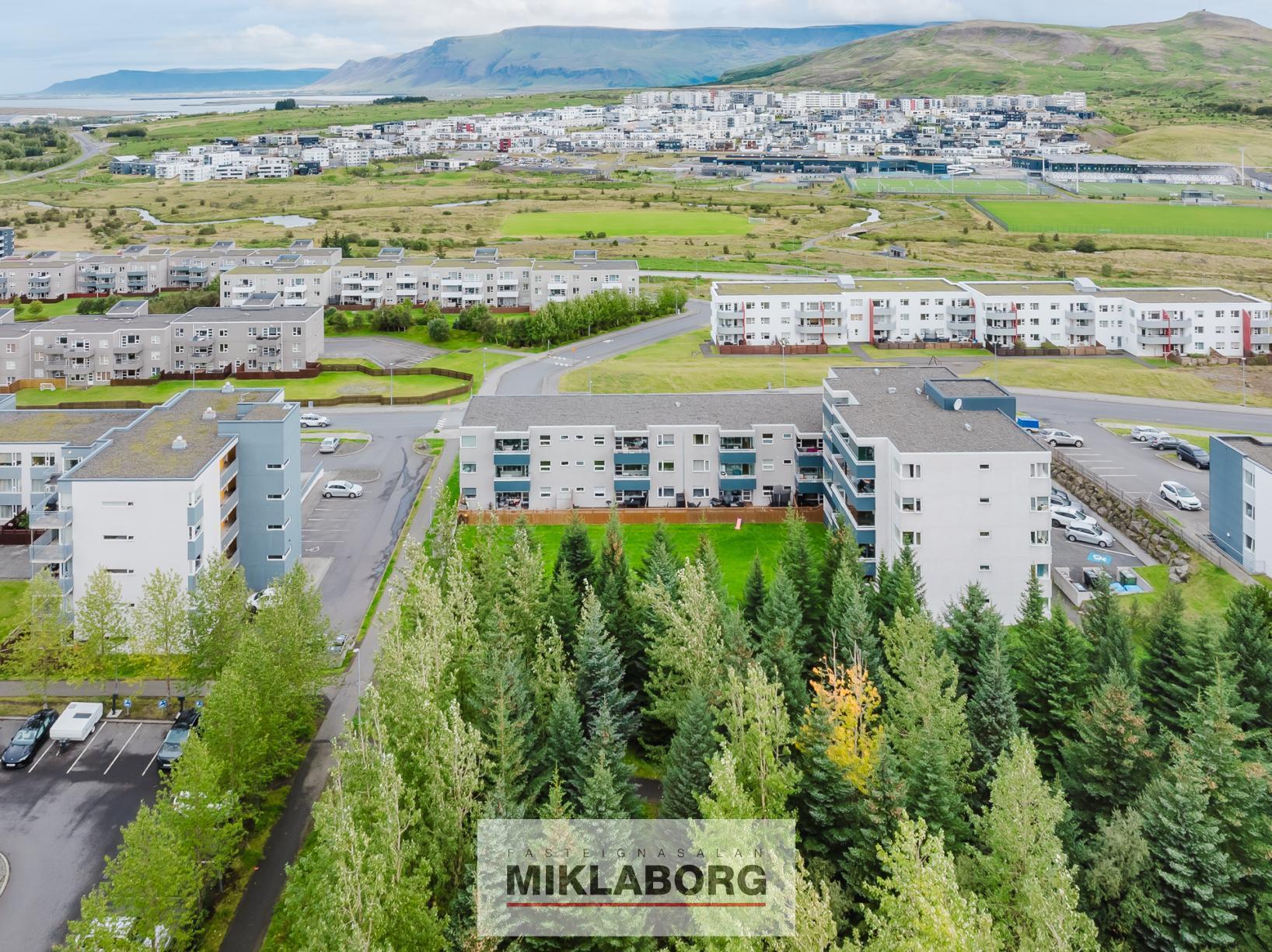 Þórðarsveigur_28-31.jpg
