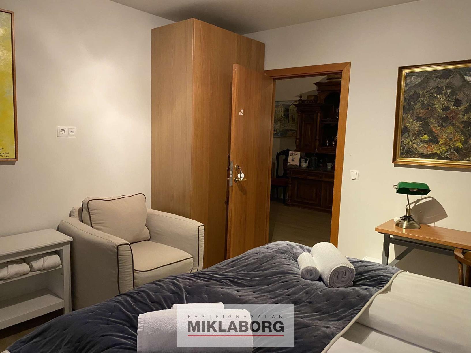 herbergi 1 ráðhús.jpg