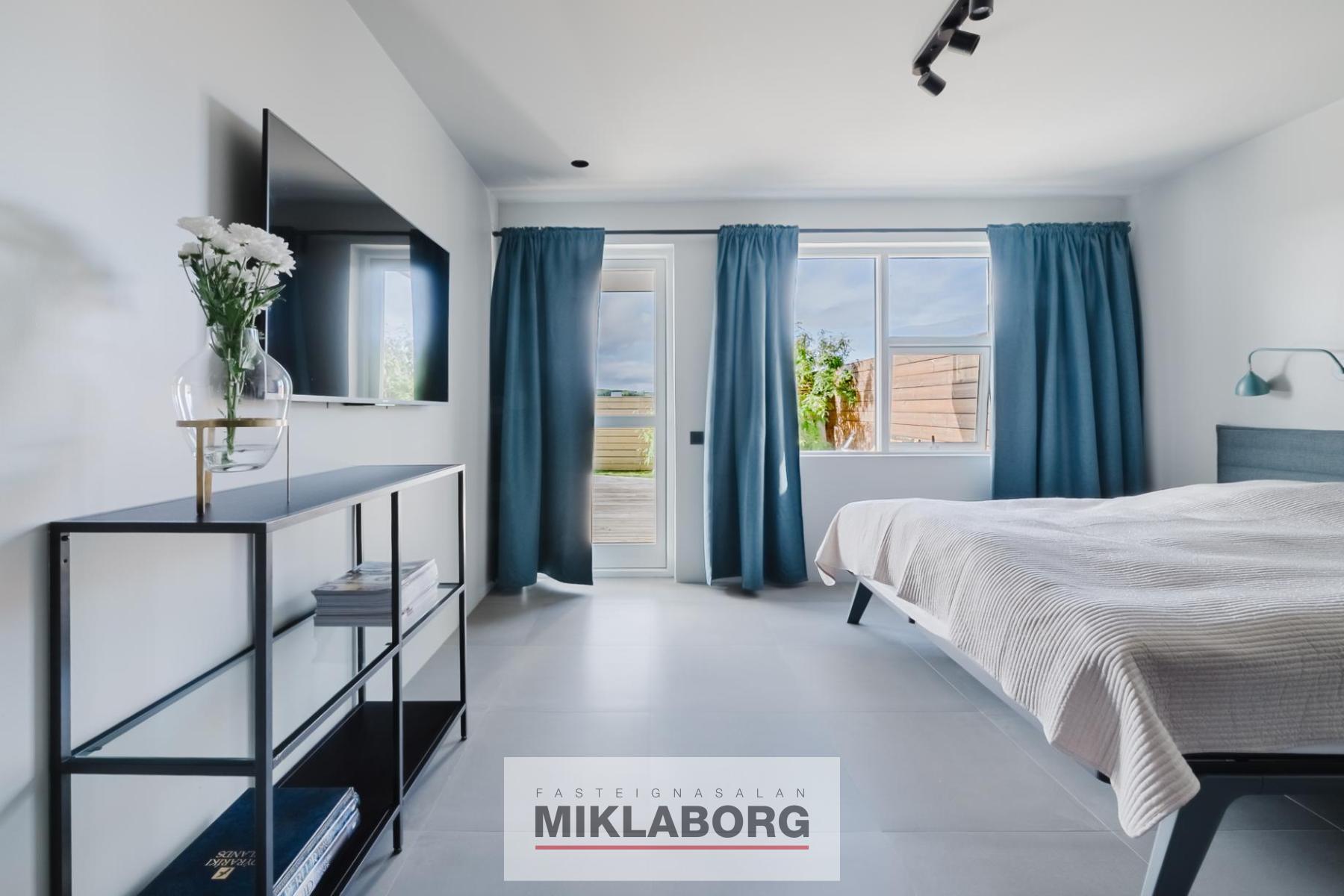 Sifjarbrunnur_22-30.jpg