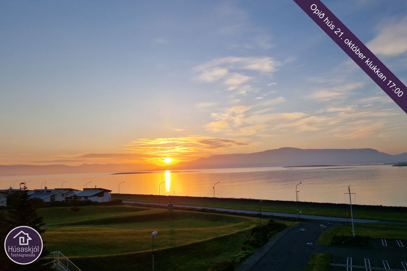 Útsýnidíbúð við Austurströnd 2