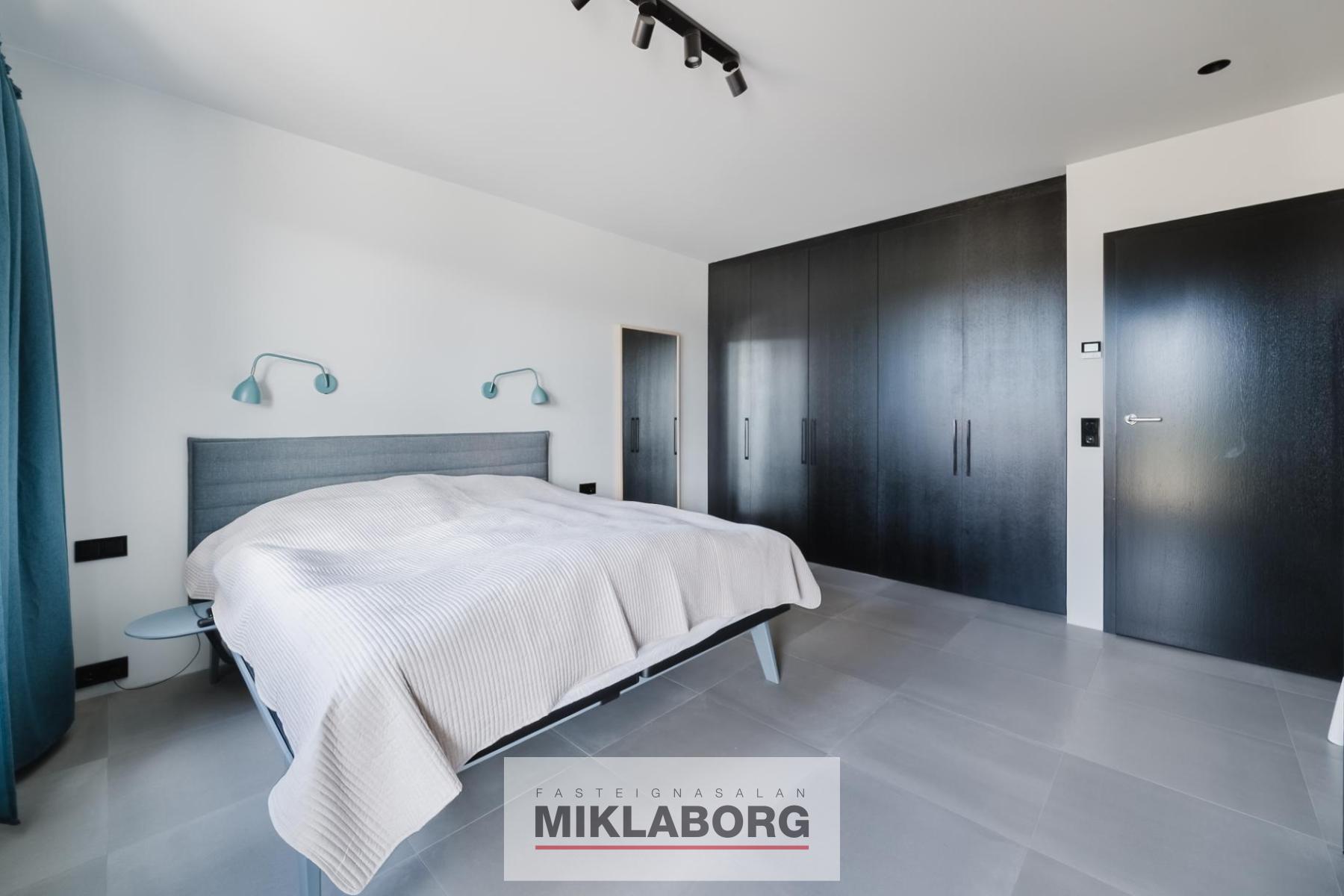 Sifjarbrunnur_22-31.jpg