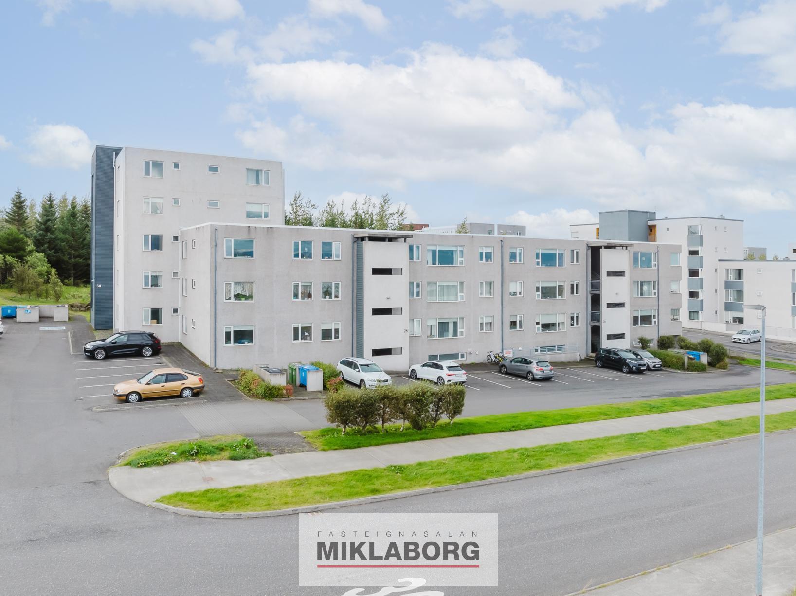Þórðarsveigur_28-27.jpg