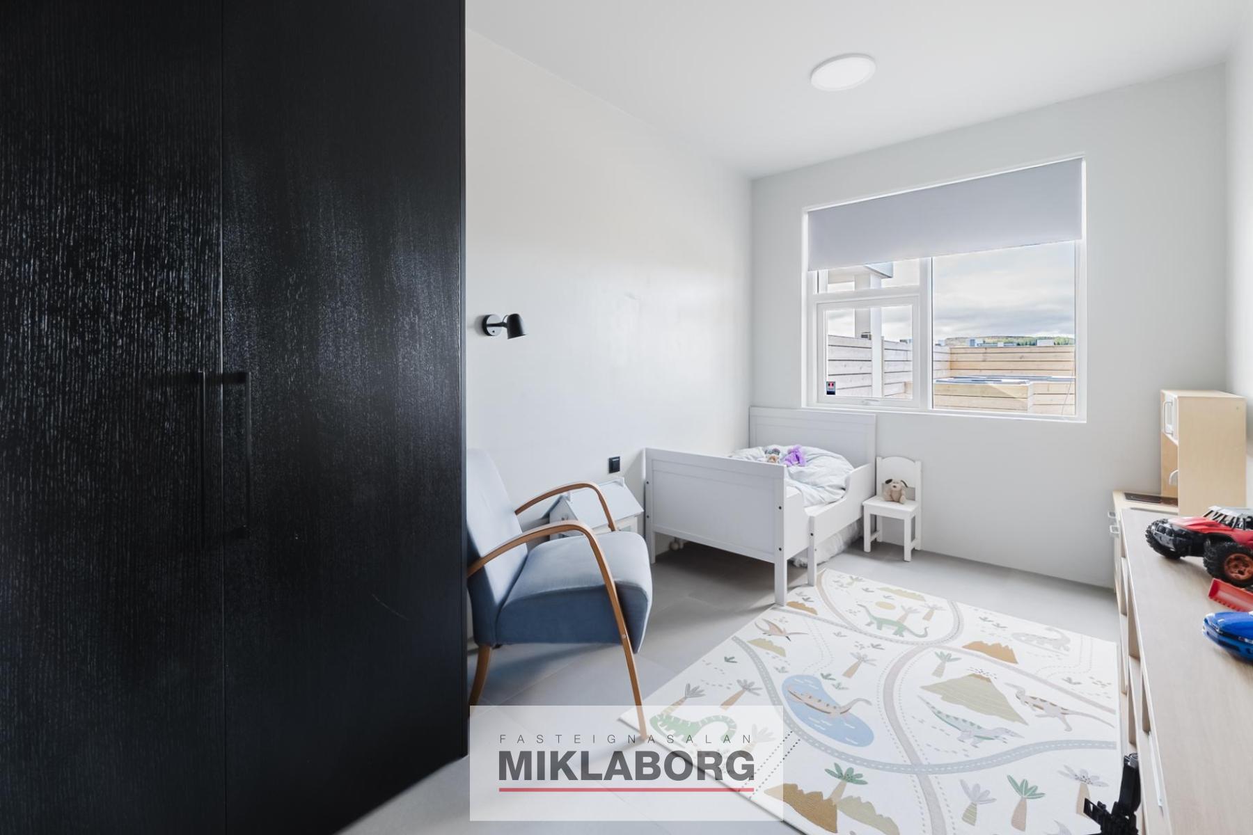 Sifjarbrunnur_22-22.jpg