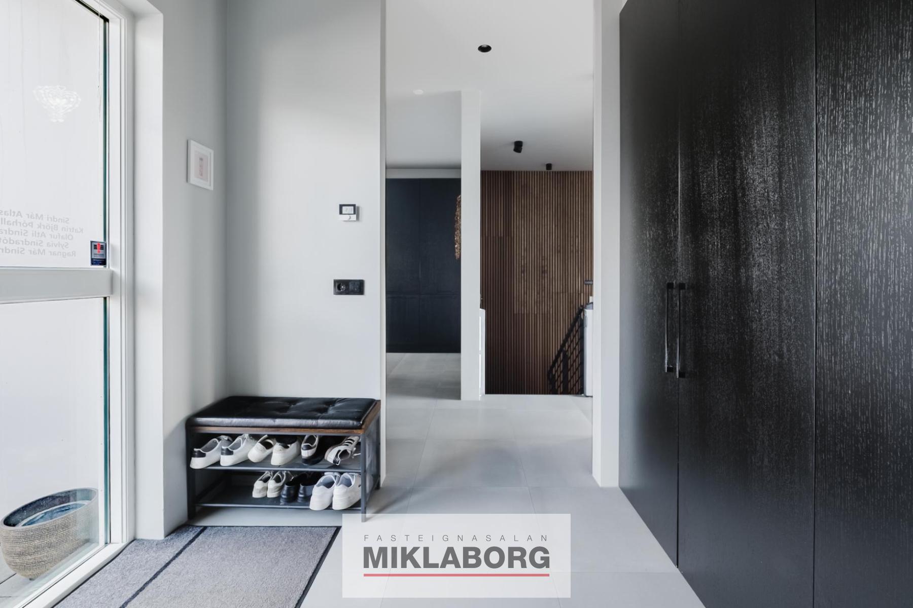 Sifjarbrunnur_22-6.jpg