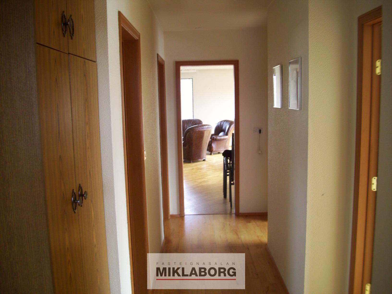 upp16.JPG